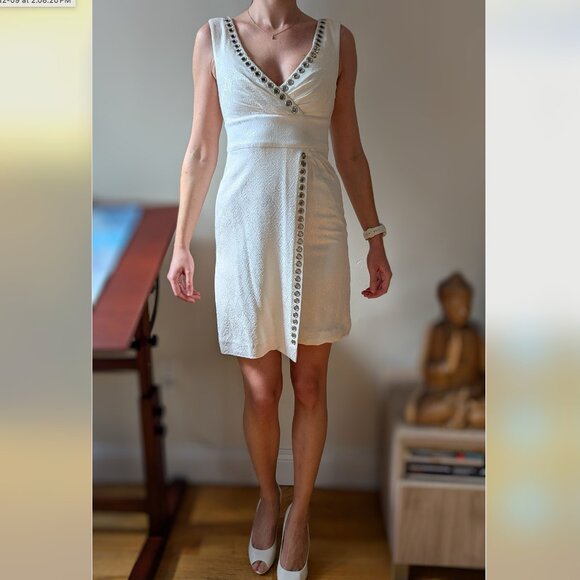 CATHERINE MALANDRINO White 100% Silk Grommet V Neck Cocktail Dress Size 4 - Picture 2 of 16